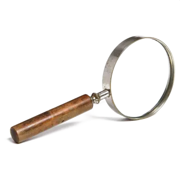 a magnizer with a wooden handle