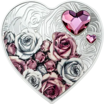 a heart shaped locke with roses on it