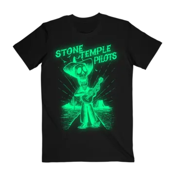 a black t - shirt with the words stone pilots on it