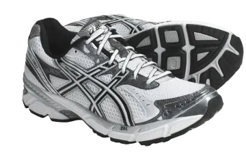 asics running shoes
