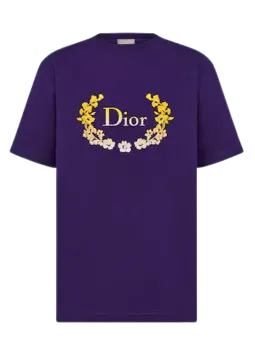 a purple t - shirt with the word do on it