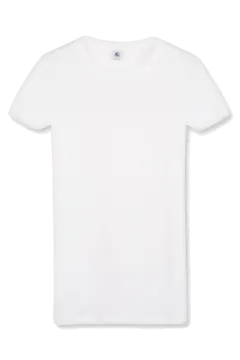 a white t - shirt