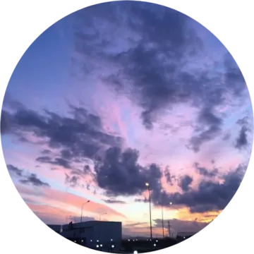 the sky is blue and pink