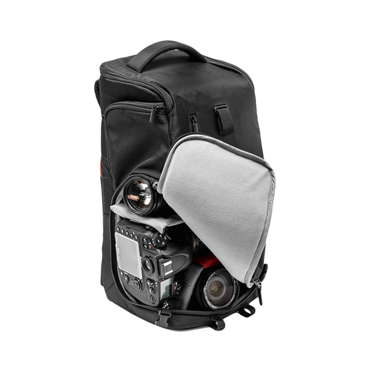 a camera bag with the lens attached to it