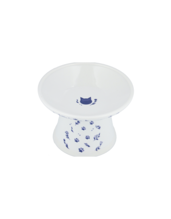 a blue and white porcelain candle holder