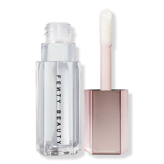 a white lip with a pink lip in the middle