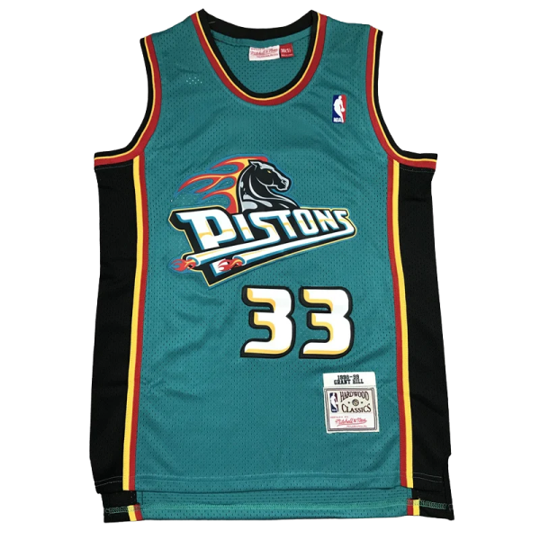 a basketball jersey with the number 33 on it