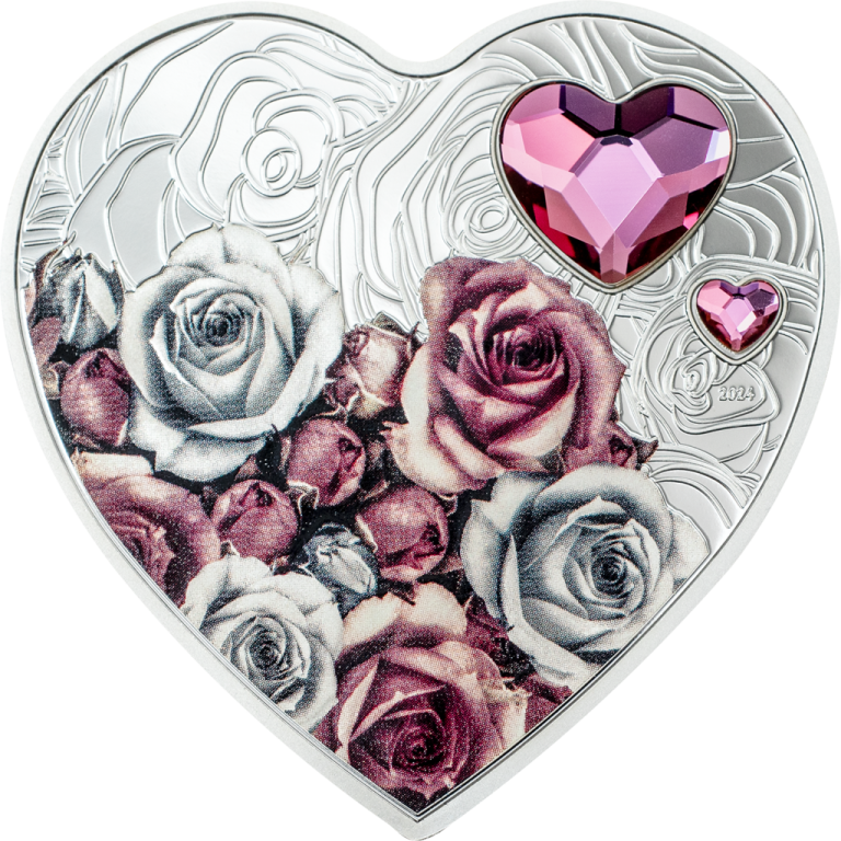 a heart shaped locke with roses on it