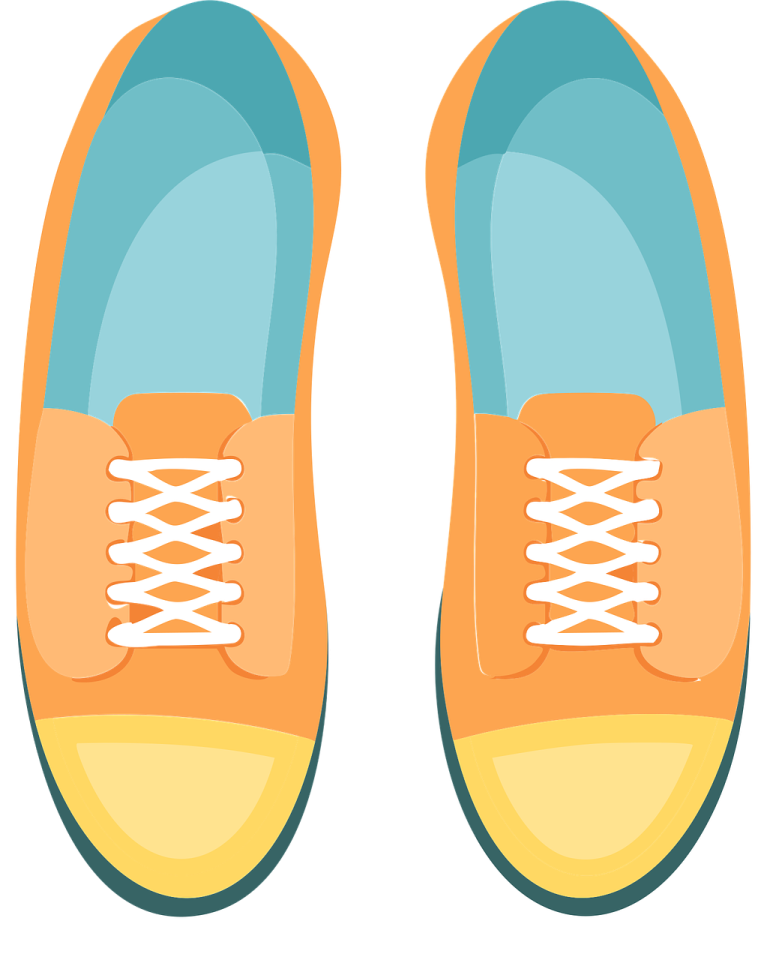 a pair of shoes with laces on them