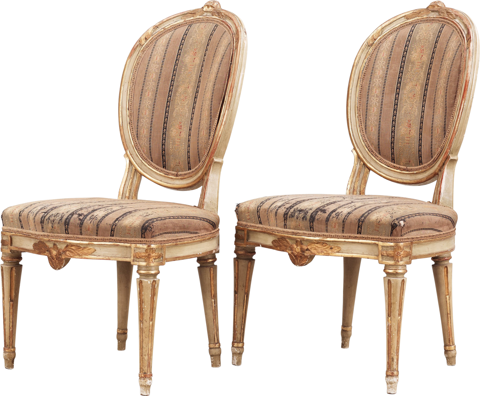 a pair of chairs that are sitting side by side
